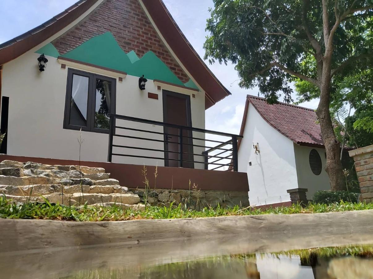 Tropical Valley Homestay - Villas Phong Nha Exterior foto